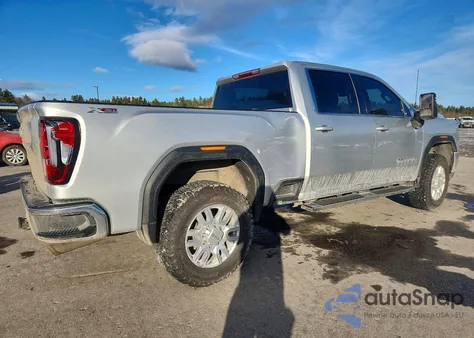 2021 GMC Sierra K2500 Sle z USA, uszkodzony, nr VIN 1GT49ME71MF239385